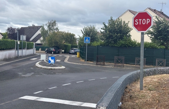 Rue de Bessancourt - Deux nouveaux STOP