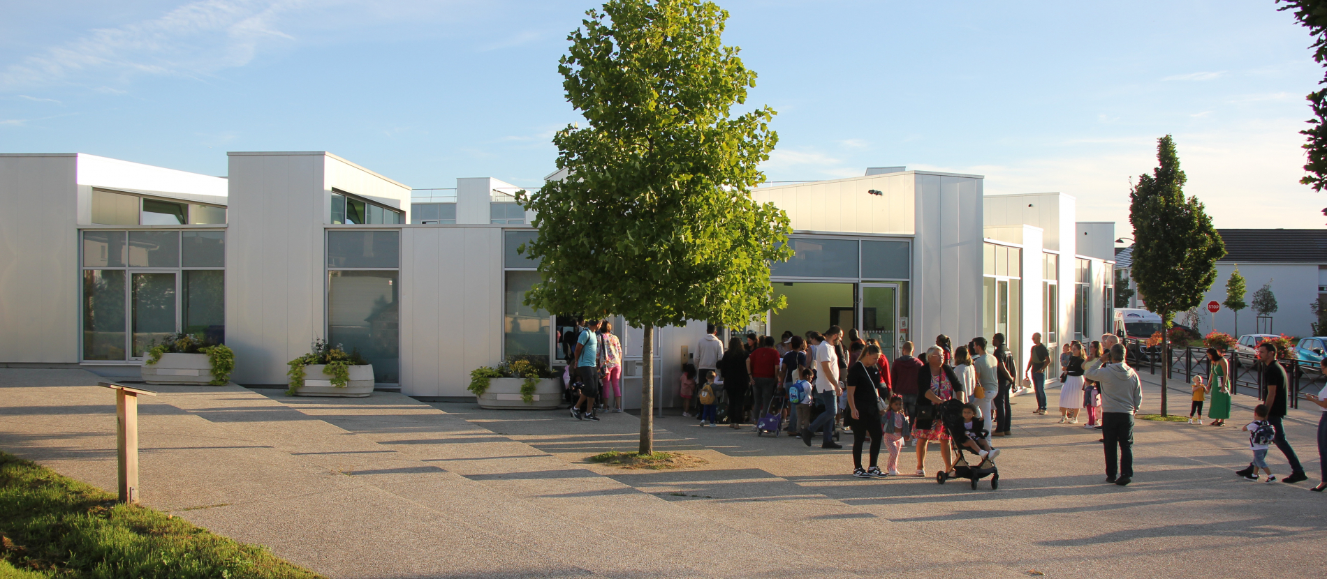 Grève du jeudi 1er février 2024 - école Louise Michel et Marie Curie