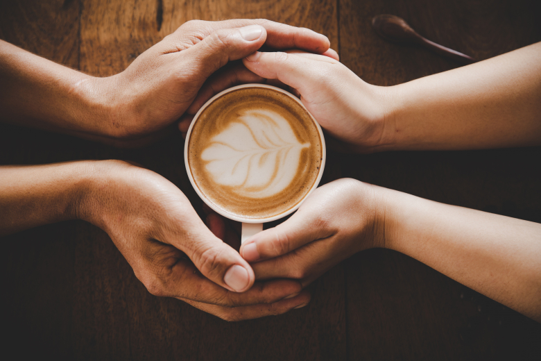 convivialité autour d'un café