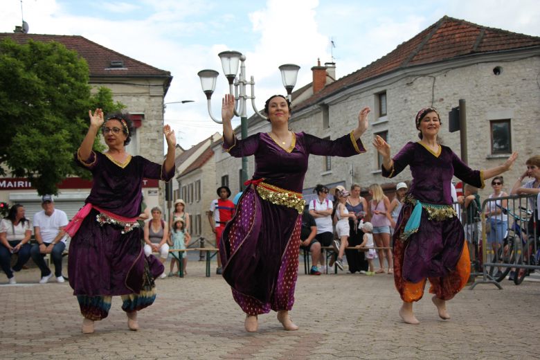 danse orientale proposée par le SMJ