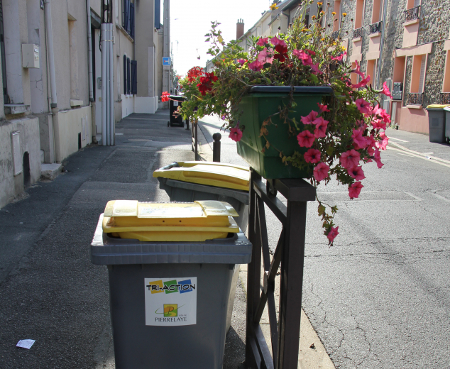 Poubelles de la ville de Pierrelaye