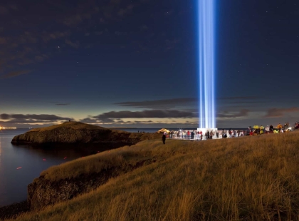 Yoko Ono — Imagine Peace Tower — Islande